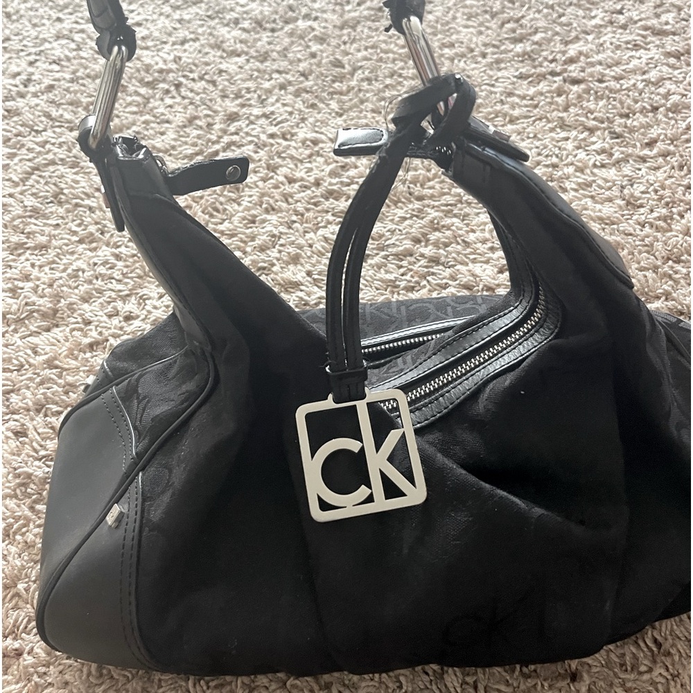 Calvin Klein Shoulder Bag